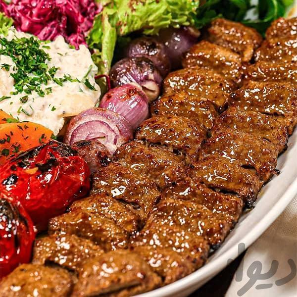 استخدام کارگر ساده تا ماهر جهت رستوران با خوابگاه