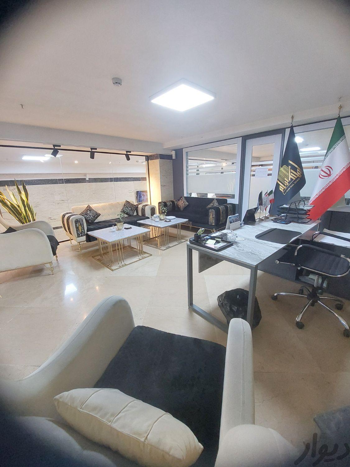 استخدام مشاور املاک.خانم و آقا.محدود(۱۰ نفر)