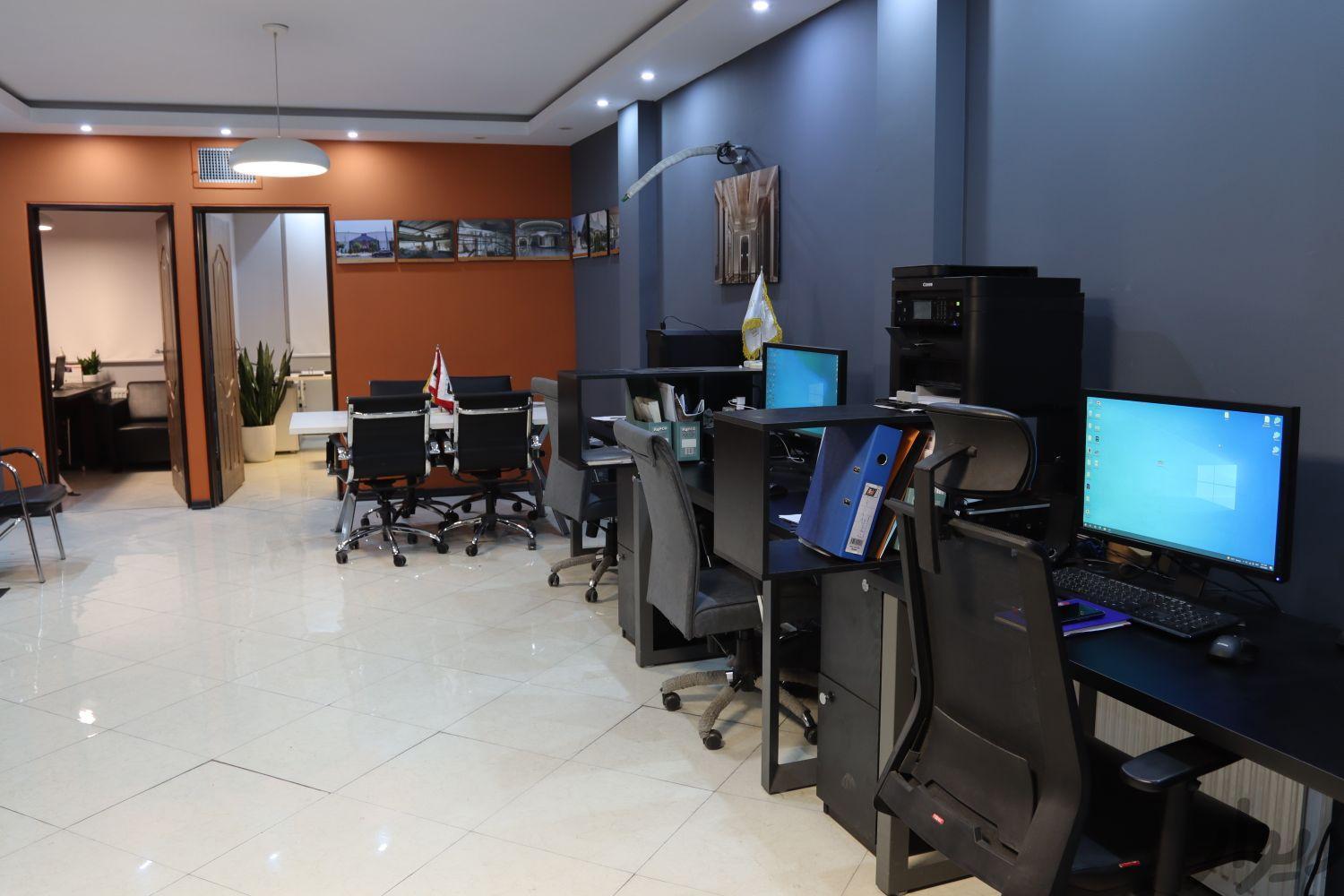 کارشناس بازاریابی و فروش